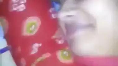 Bangladeshi Married couple in house romance and sex video leaks