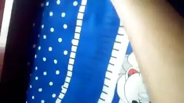 Village Bengali Bhabhi Showing Big Boobs & Rubbing Pussy