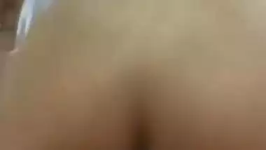 Desi bhabi fingering pussy selfie cam