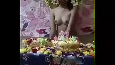 Dhakateensex - Dhaka Teen Sex Video Of hot porn videos on Indianhamster.pro