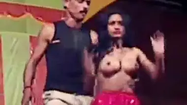 Chutkechudaye - Indian Aunty Ke Chut Ke Chudai Kitchen Me Aur Gand Ke Chudai Bedroom Me  ihindi porn video