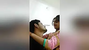 Indiaxmxx - Hindi Indiaxnxx hot porn videos on Indianhamster.pro