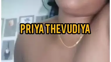 380px x 214px - Indian Young Moti Annty Xxx hot porn videos on Indianhamster.pro