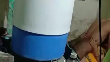 Village girlfriend fucking caught by friend through hole