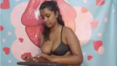 Xxx Bibee - Xxx Bibee hot porn videos on Indianhamster.pro