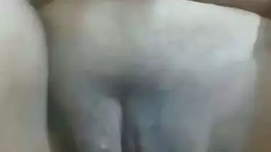 Cutest girl live nude show for her boyfriend viral MMS