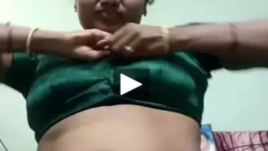 Hindexxxxx - Hindexxxxx hot porn videos on Indianhamster.pro
